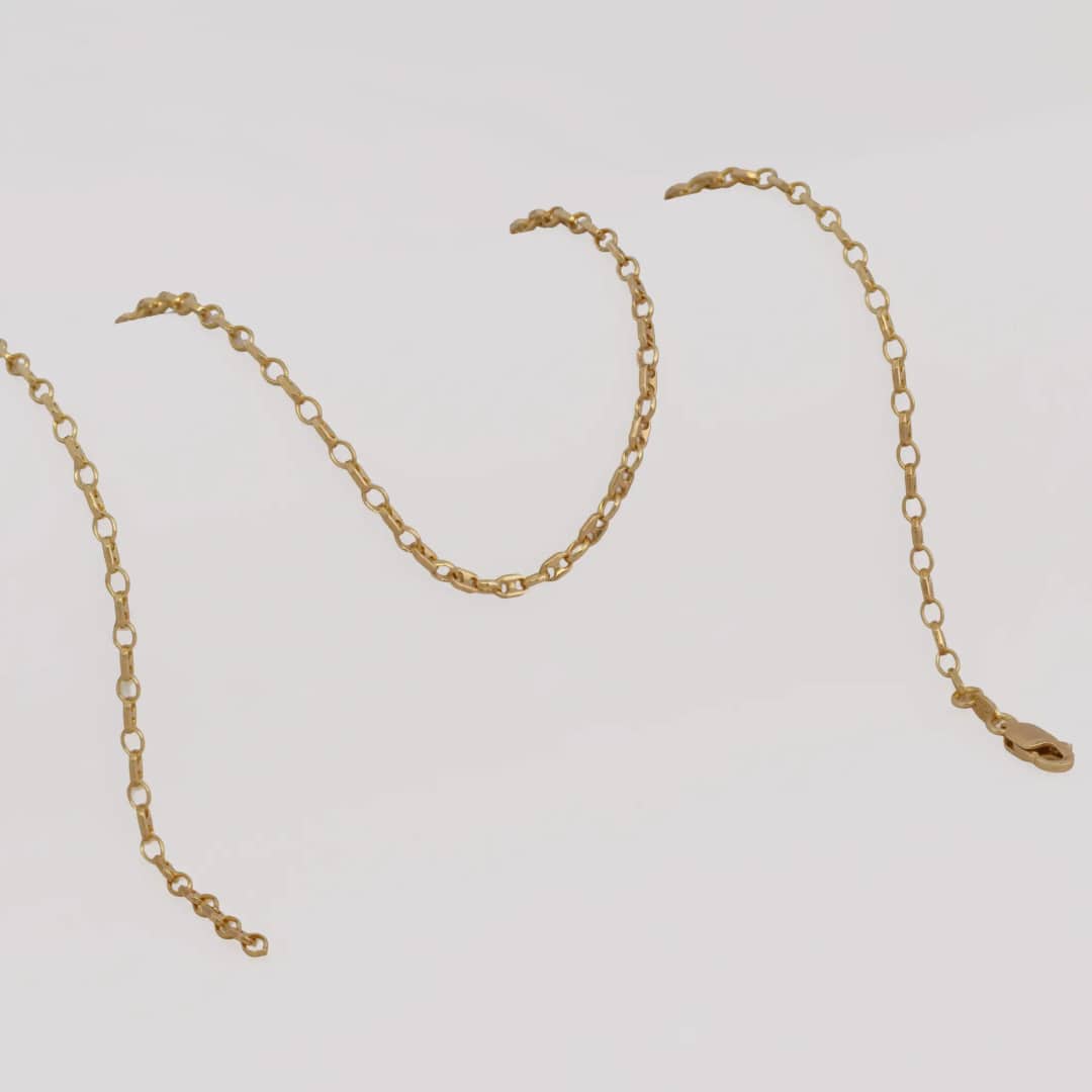 Cadena tejido Gucci IT 2.5 mm en oro laminado 18K, 45 cm - Ofir18K