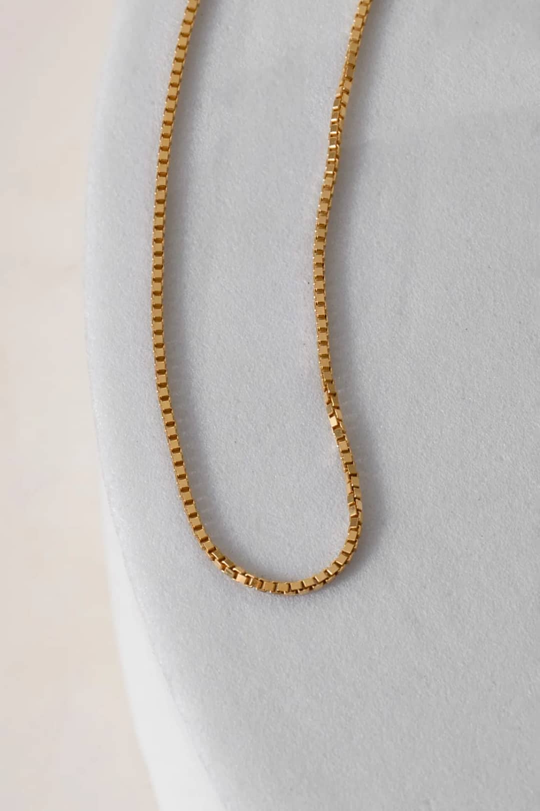 Cadena tejido Veneciana IT 0.7 mm en oro laminado 18K, 45 cm - Ofir18K