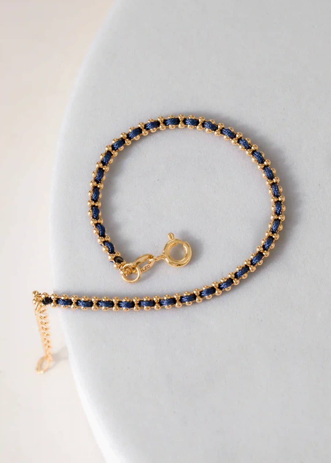 Pulsera hilo laminado + extensor (Azul) en oro laminado 18K, 15 cm - Ofir18K